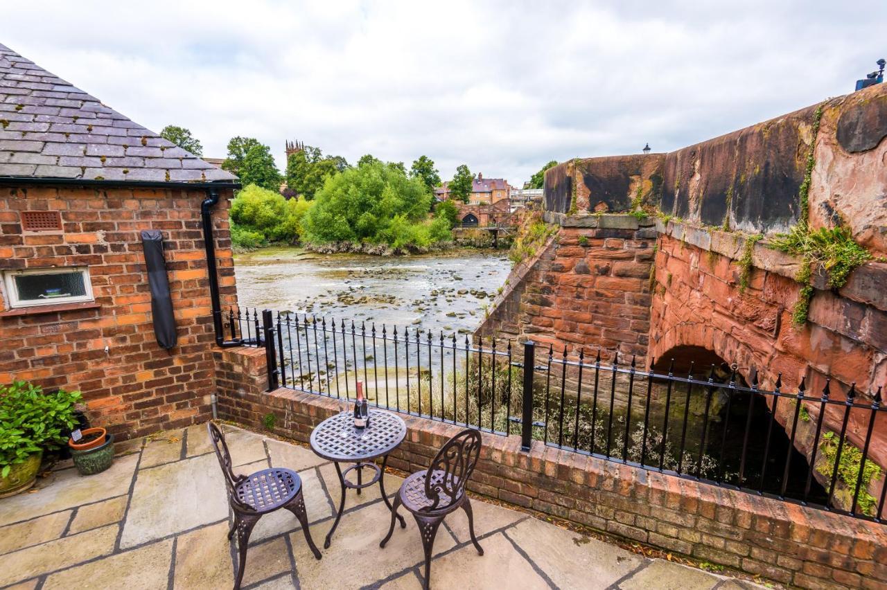 Bridge Cottage Chester Bagian luar foto